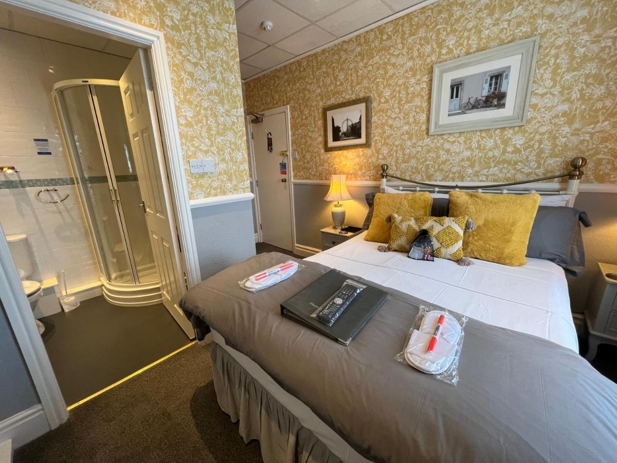 Raffles Hotel Blackpool Buitenkant foto